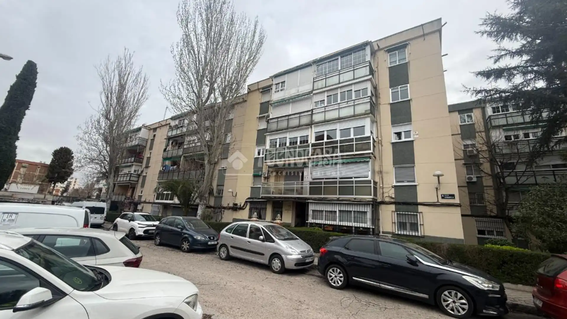Exterior view of Flat for sale in  Madrid Capital  with Air Conditioner, Heating and Storage room