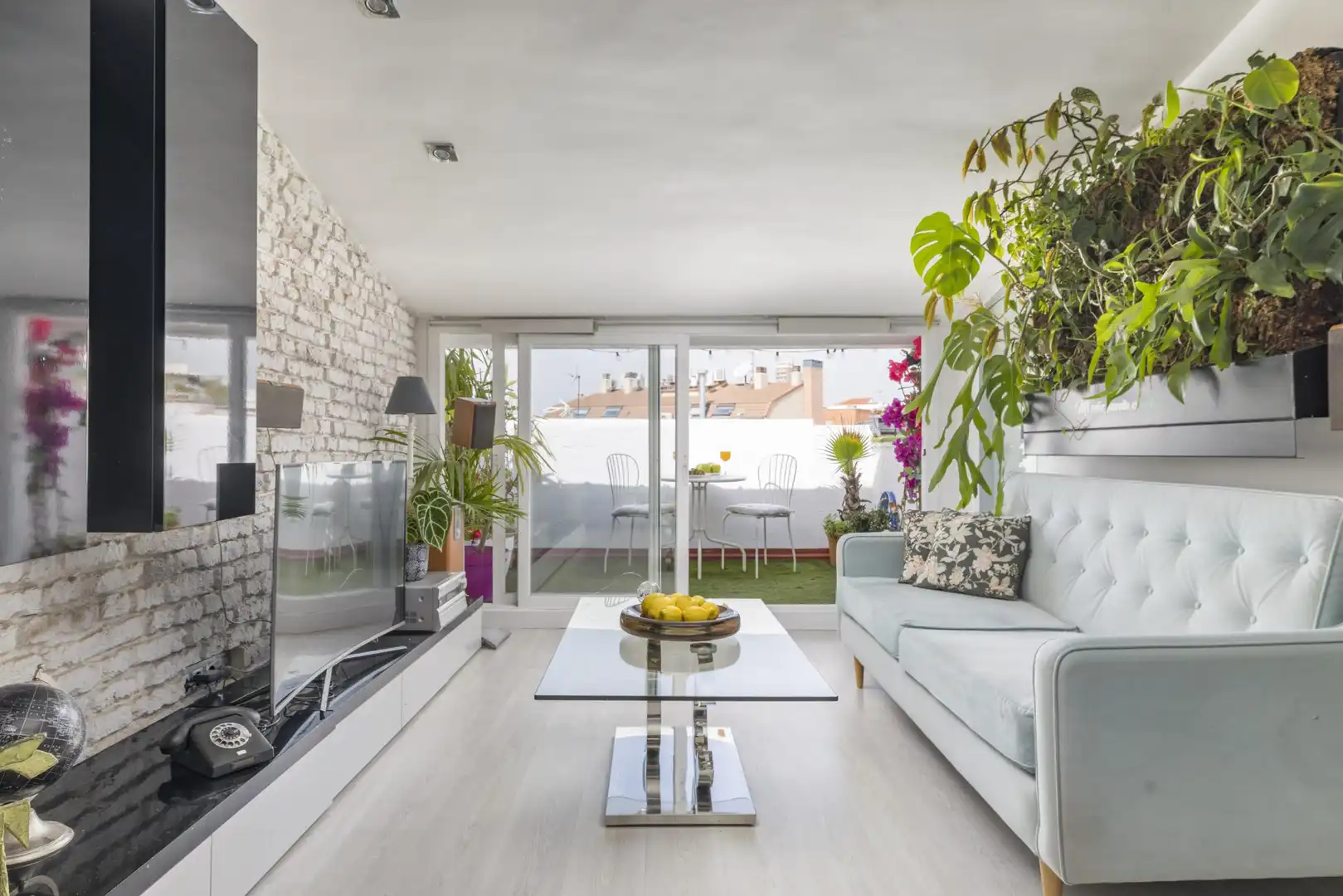 Sala de estar de Ático en venta en  Madrid Capital con Aire acondicionado