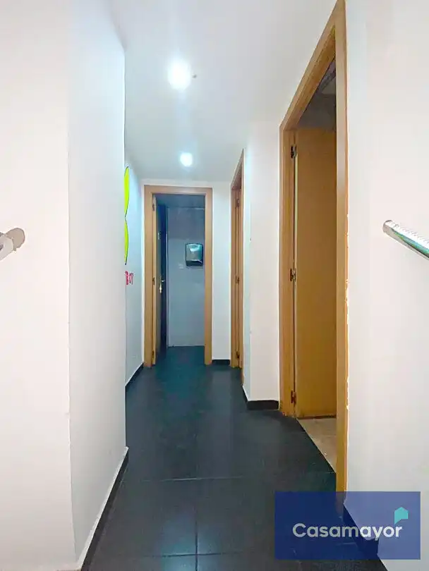 Local en venta en Alicante / Alacant con Aire acondicionado