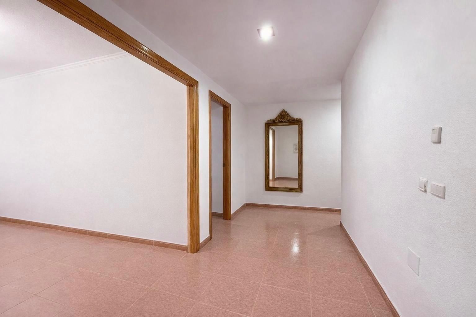 Piso en venta en Roquetas de Mar con Aire acondicionado y Balcón