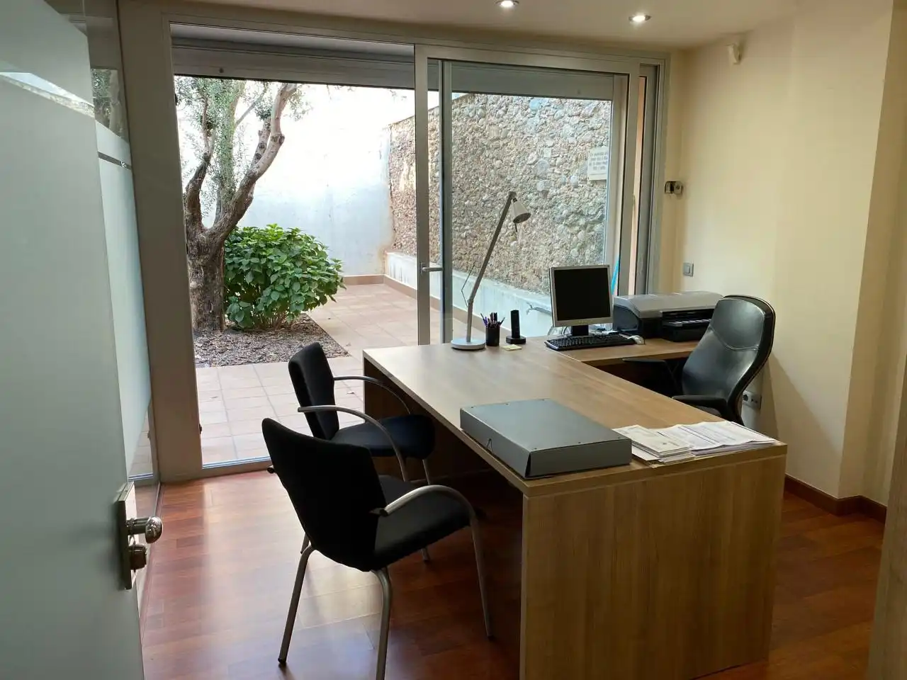 Office space to rent in Nucli Urbà, imagen 10