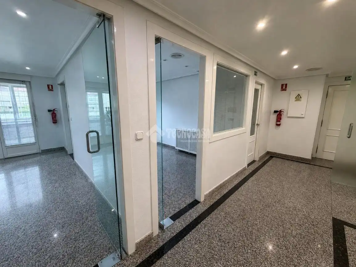 Piso en venta en León Capital  con Calefacción, Terraza y Trastero