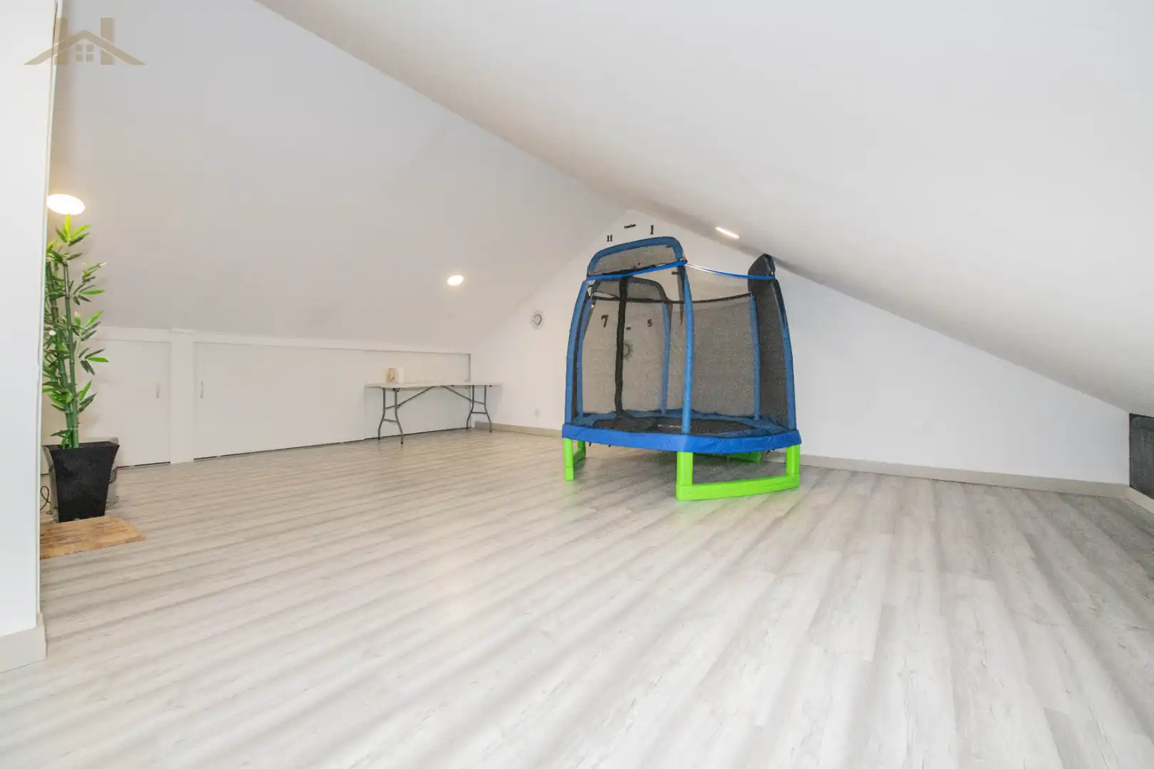 Casa adosada en venta en Rivas-Vaciamadrid con Aire acondicionado, Jardín privado y Piscina