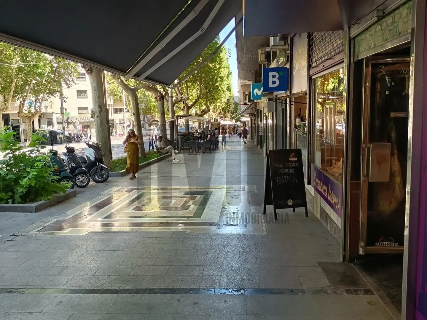 Vista exterior de Local de alquiler en Jaén con Aire acondicionado