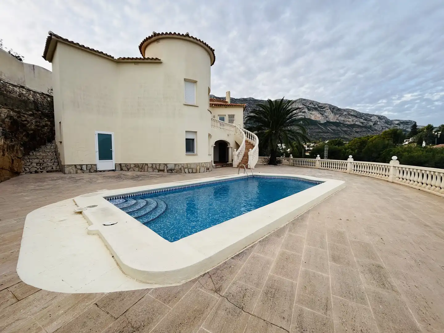 Exterior view of Houses for sale in Dénia  with Air Conditioner, Private garden and Terrace