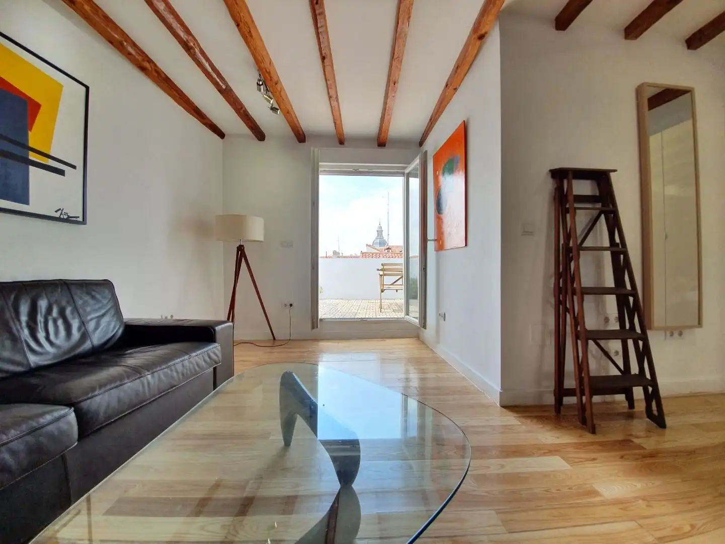 Sala de estar de Ático de alquiler en Madrid con Aire acondicionado, Calefacción y Terraza
