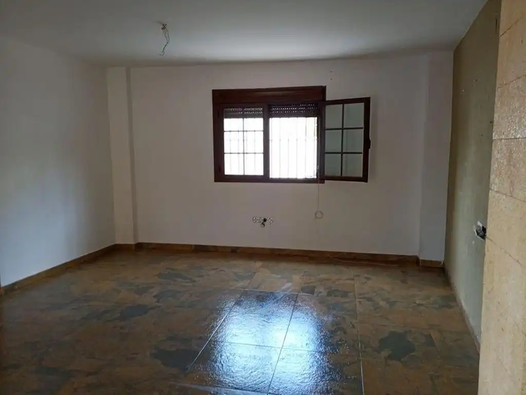 Casa o xalet en venda en La Rinconada amb Piscina