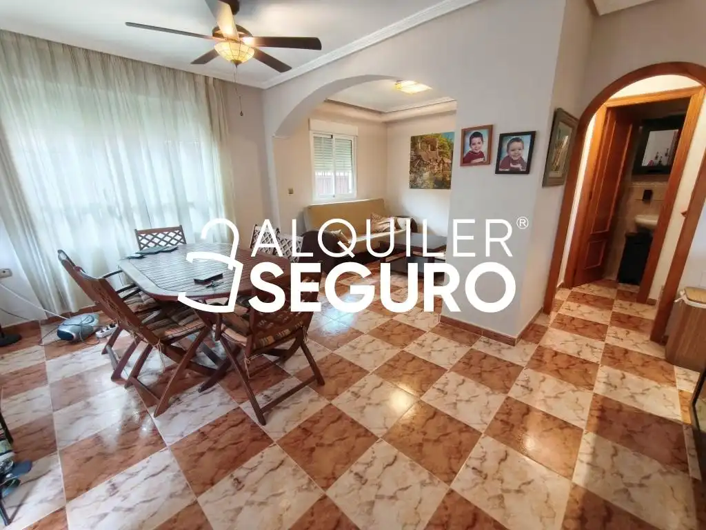 Comedor de Casa o chalet de alquiler en Elche / Elx con Aire acondicionado, Terraza y Piscina