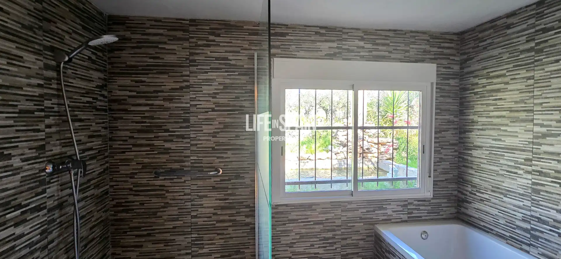 Country house with pool for sale in Camarles, imagen 28