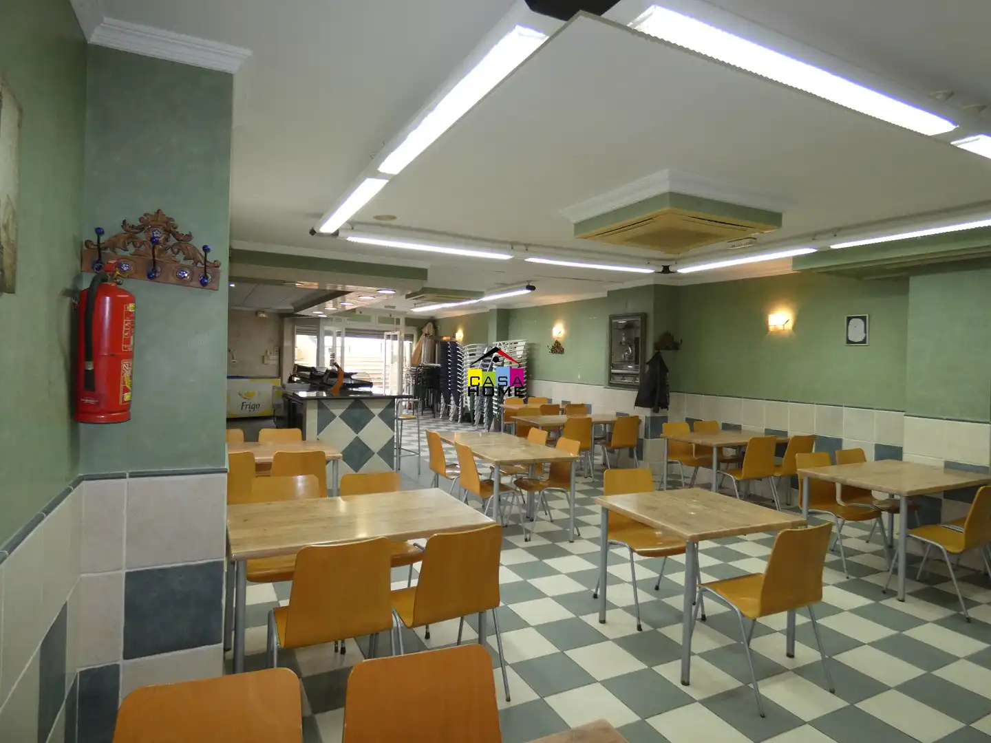 Local en venta en Benicasim / Benicàssim con Aire acondicionado
