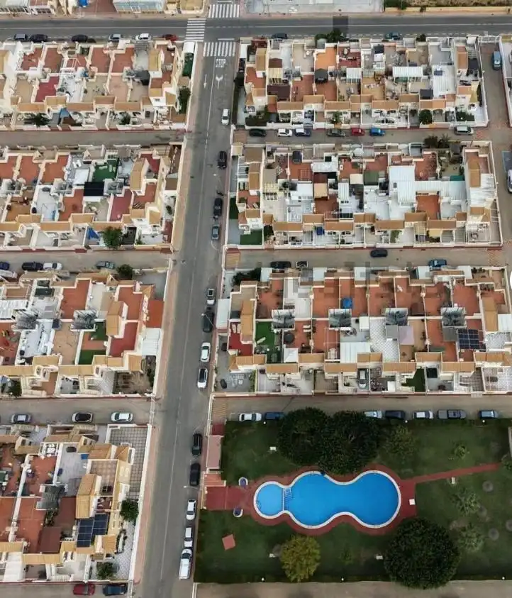 Vista exterior de Casa o chalet en venta en Torrevieja con Aire acondicionado, Calefacción y Terraza