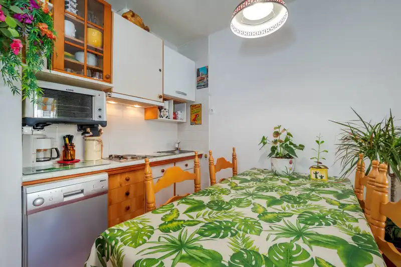 Cuina de Planta baixa en venda en Empuriabrava amb Aire condicionat, Calefacció i Terrassa