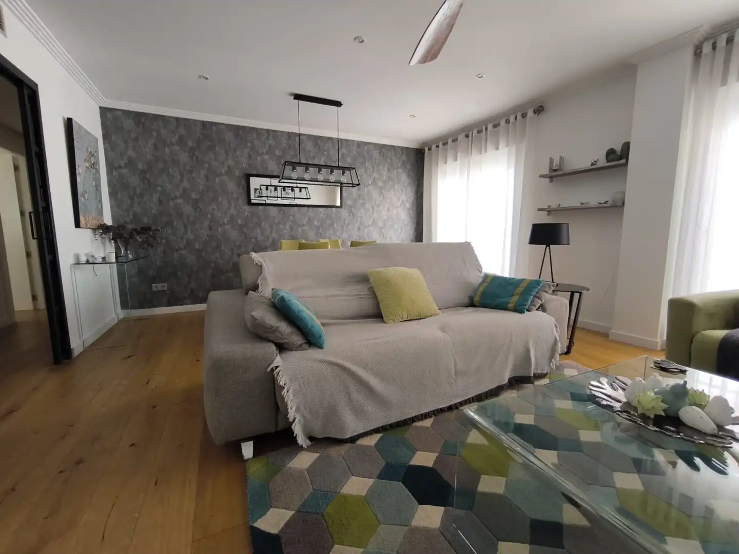Piso con terraza en venta en Sur, imagen 2