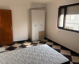 Dormitori de Pis en venda en  Almería Capital