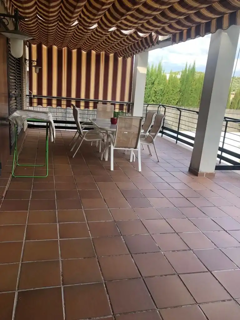 Habitatge amb terrassa en venda a La Guardia de Jaén, imagen 2