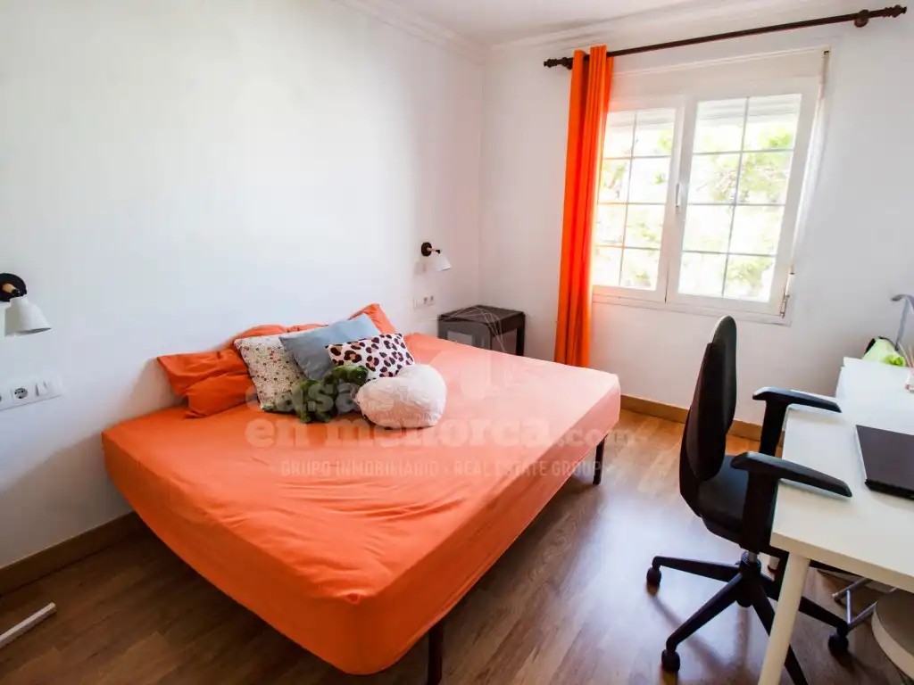Bedroom of Flat for sale in Es Castell  with Air Conditioner and Terrace