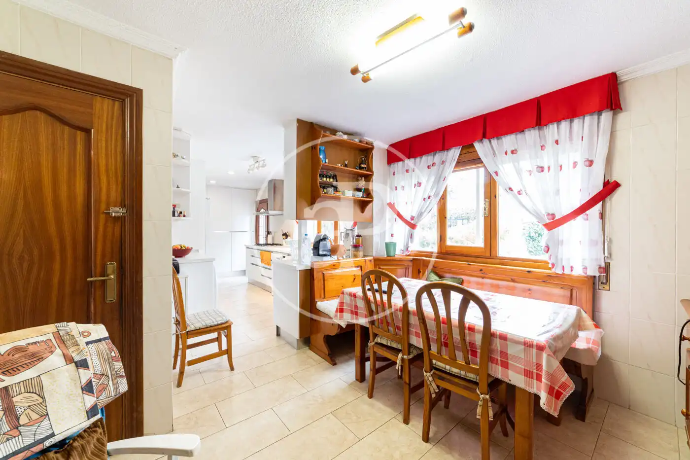 Cocina de Casa o chalet en venta en Algete con Aire acondicionado, Calefacción y Jardín privado