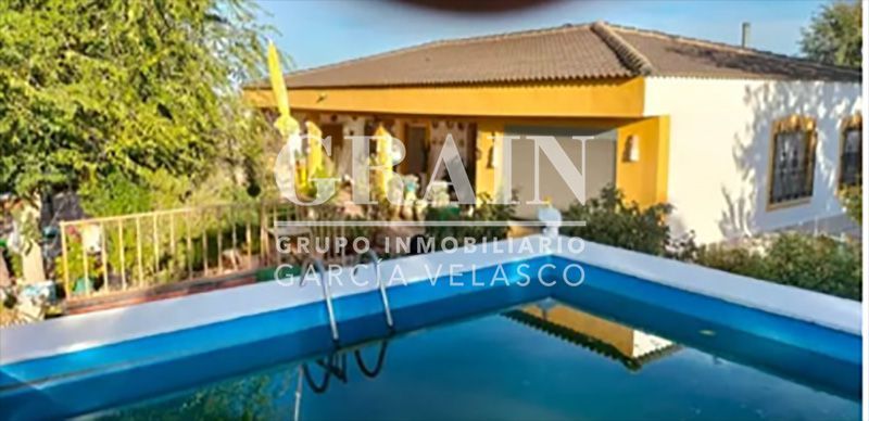 Exterior view of House or chalet for sale in  Albacete Capital  with Private garden, Terrace and Storage room