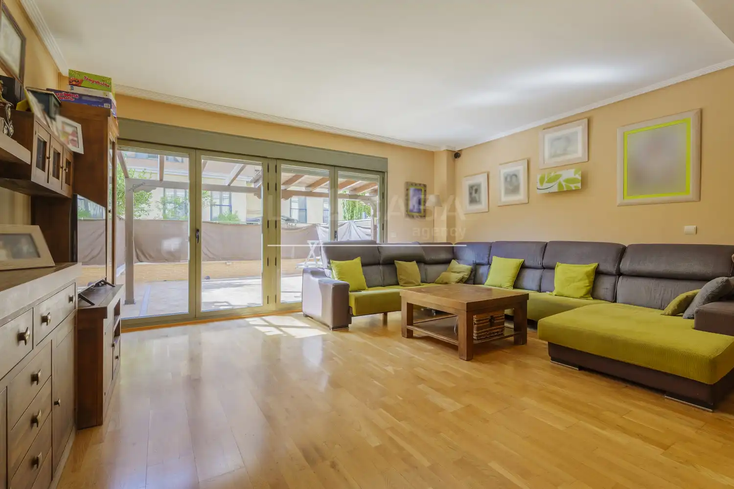 Sala de estar de Piso en venta en Parla Este