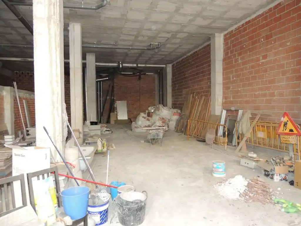 Local comercial en venda a Casco Urbano