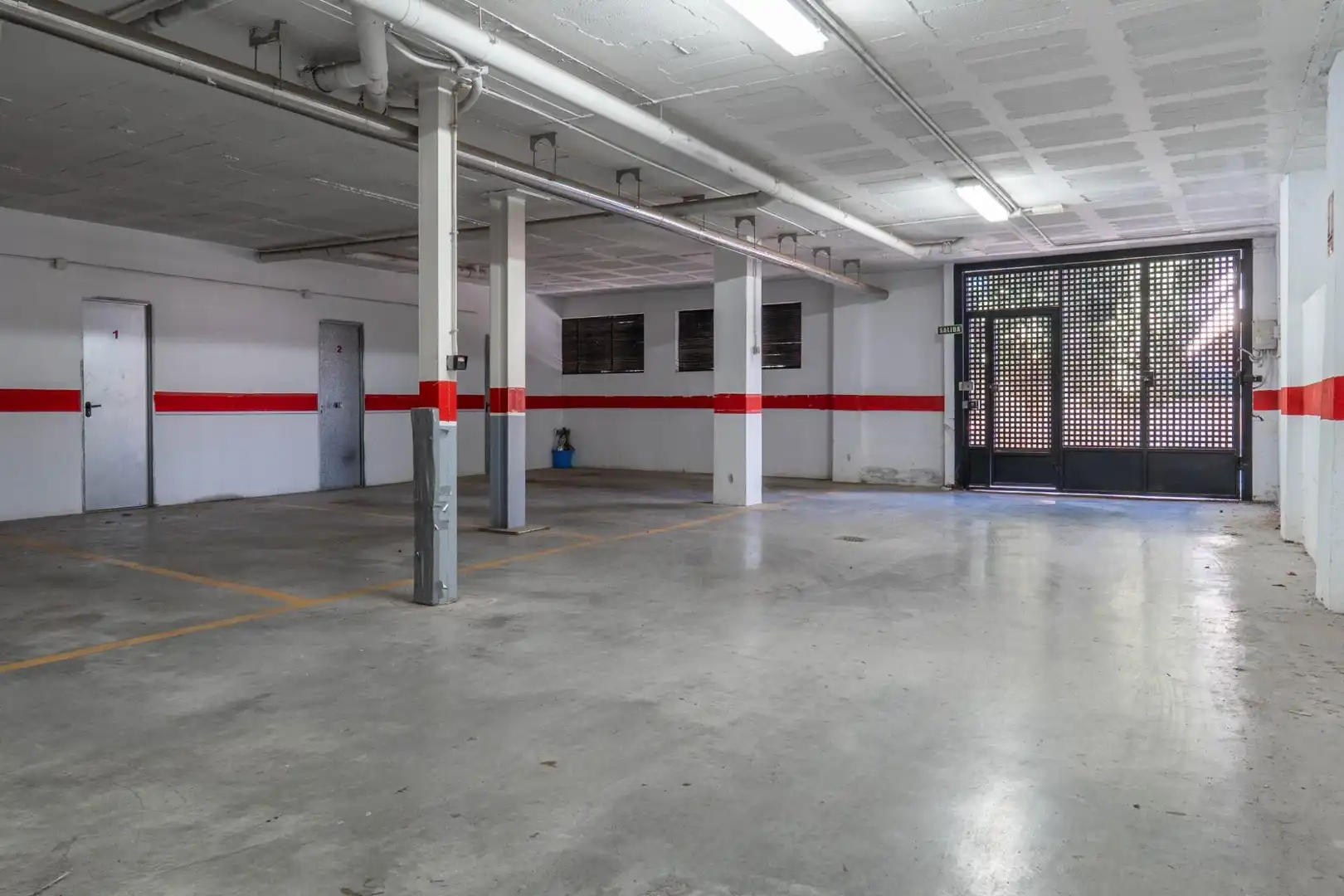 Parking de Planta baja en venta en La Zubia con Terraza y Trastero