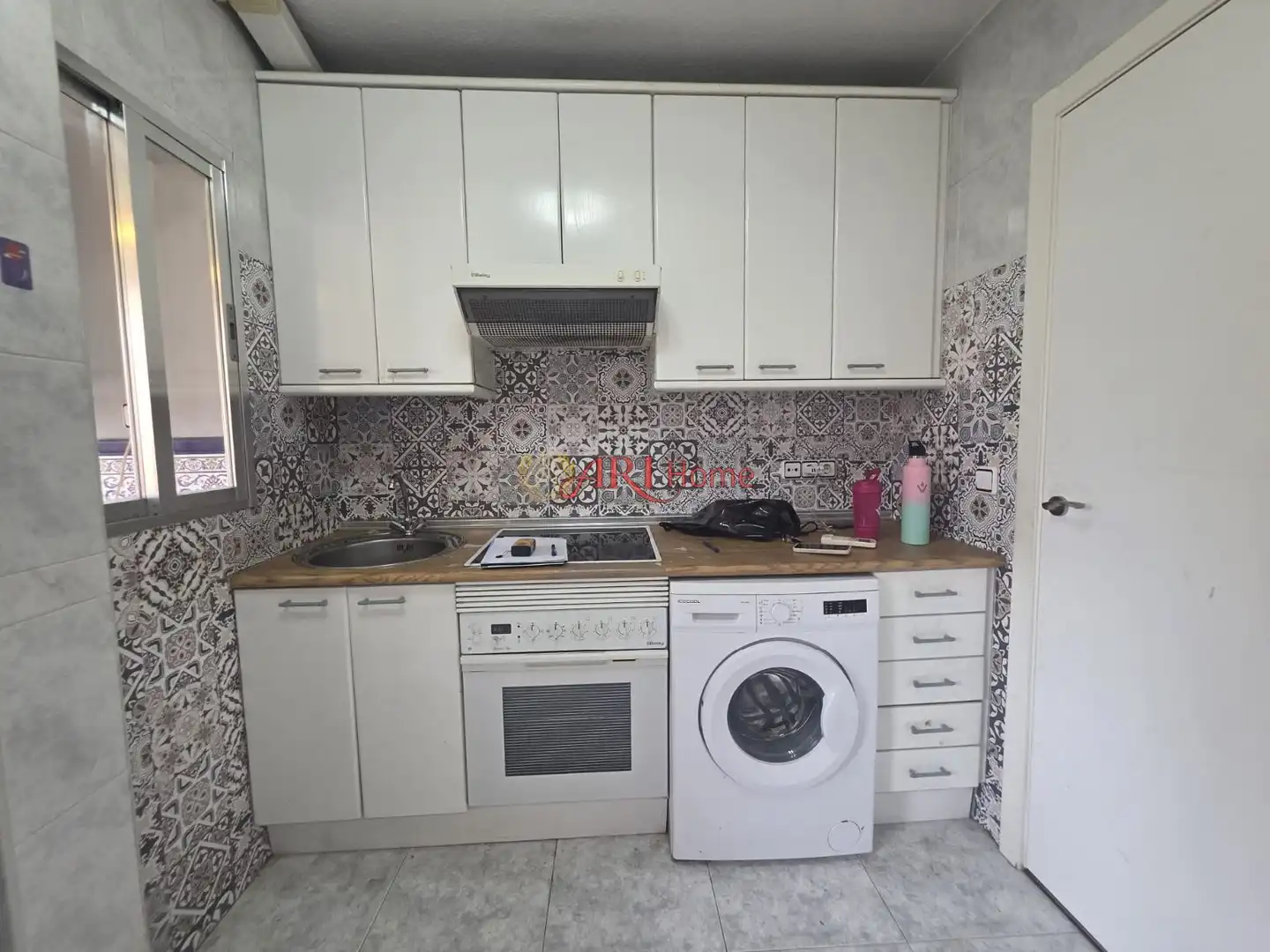 Kitchen of Flat for sale in Madrid  with Air Conditioner, Heating and Parquet flooring