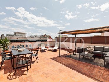 Apartment with lift to rent in Carrer de València