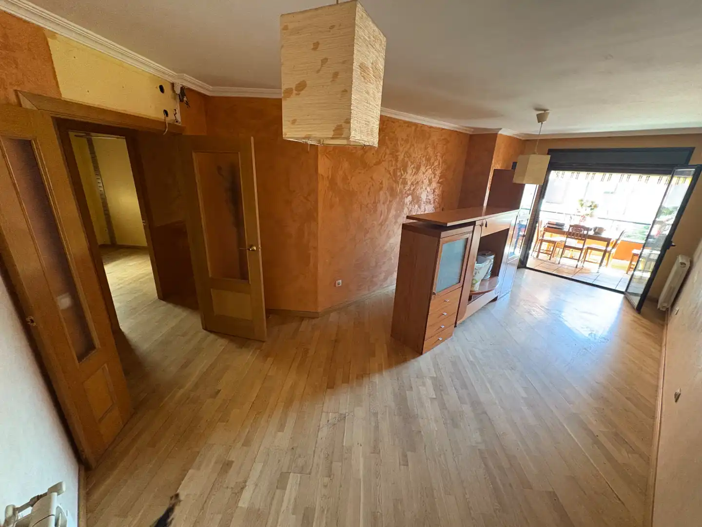 Sala d'estar de Pis en venda en Valdemoro amb Aire condicionat, Jardí privat i Parquet