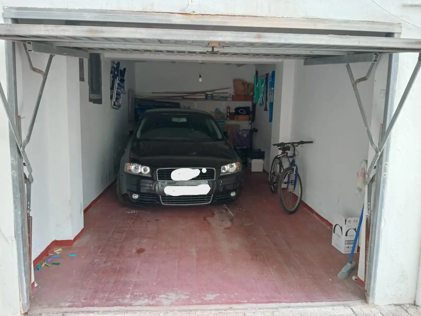 Aparcament de Pis en venda en Cádiz amb Calefacció, Terrassa i Balcó