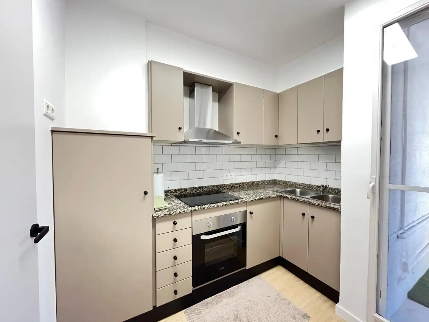 Cocina de Piso en venta en Amposta con Parquet, Terraza y Balcón