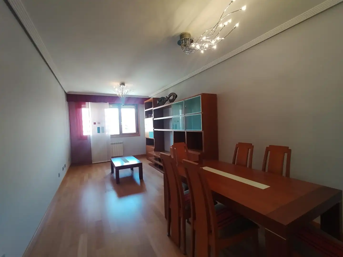 Sala de estar de Piso de alquiler en Valladolid con Calefacción, Parquet y Amueblado