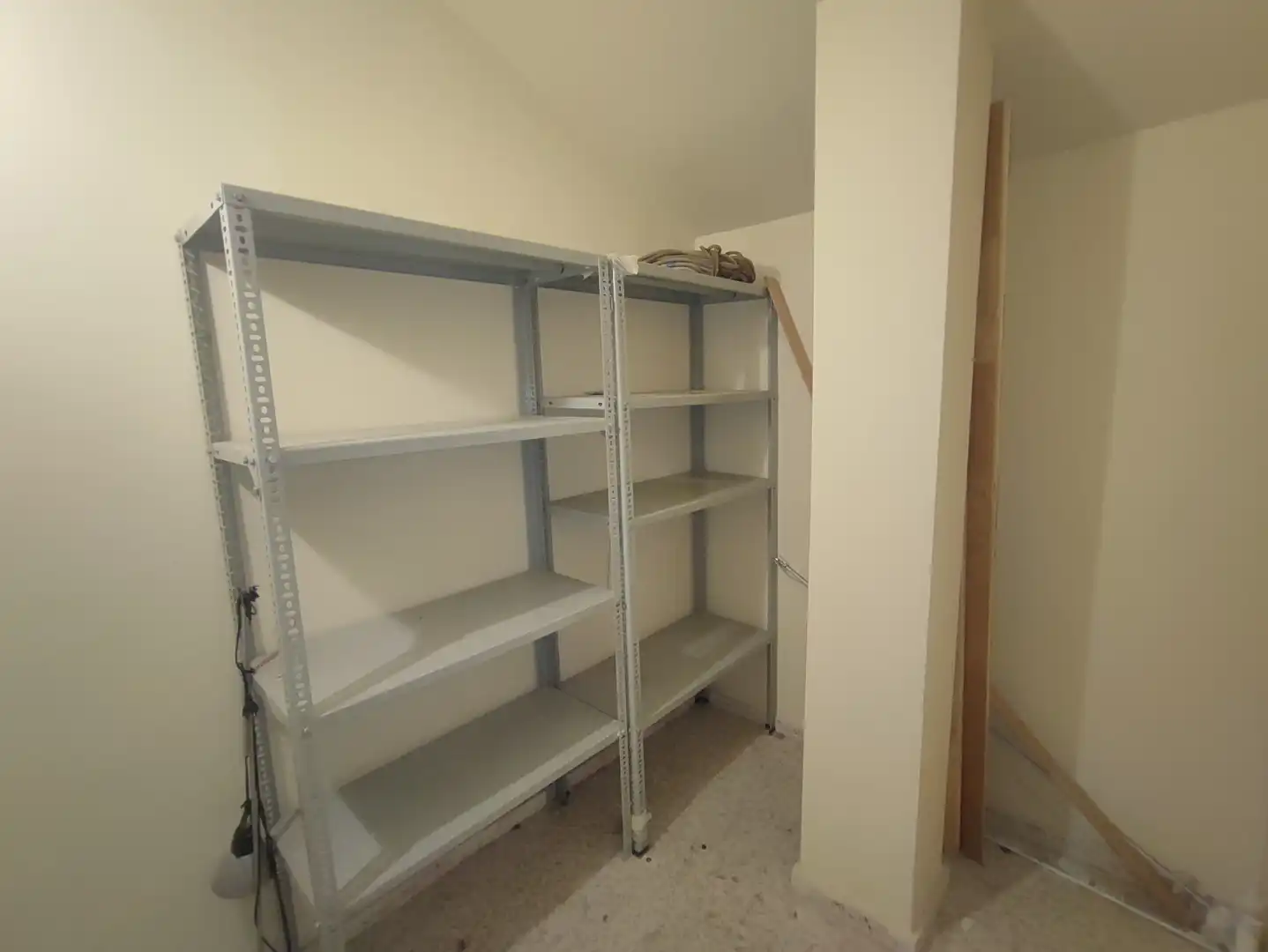 Piso en venta en Madrid con Calefacción, Terraza y Horno