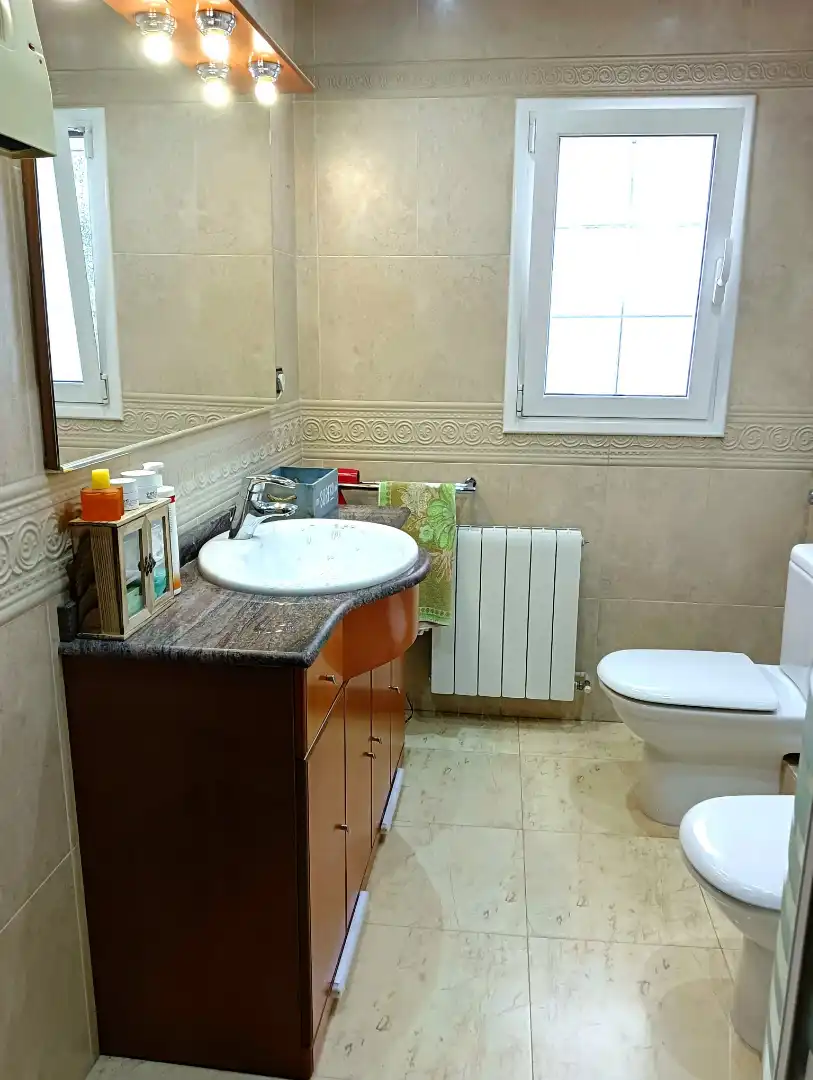 Adosado con terraza en venta en Carrer d'Isabel la Catòlica, imagen 12