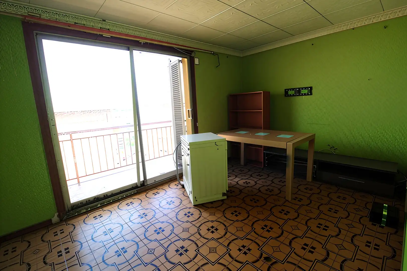 Piso en venta en Santa Perpètua de Mogoda con Balcón