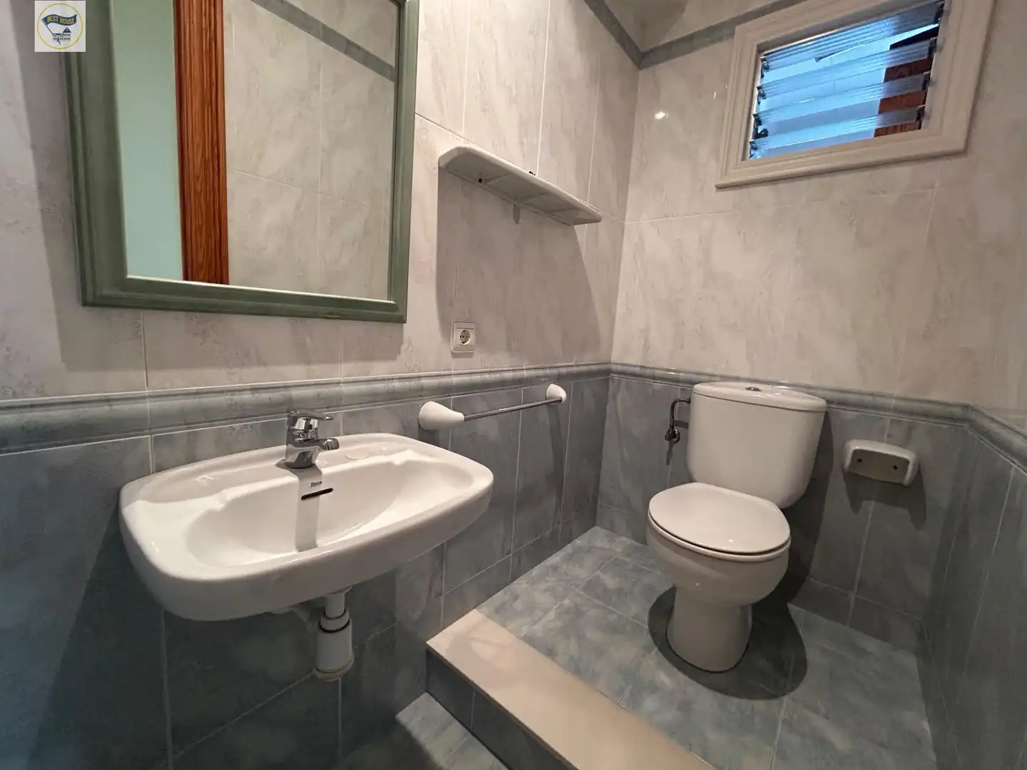 Bathroom of Flat for sale in La Ràpita  with Heating, Terrace and Balcony