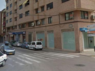 Aparcament amb ascensor en venda a C/ Valencia
