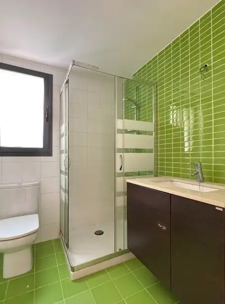 Badezimmer von Maisonette zum Verkauf in Castellón de la Plana / Castelló de la Plana mit Heizung, Terrasse und Möbliert