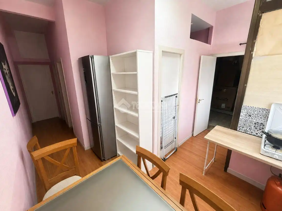 Cocina de Local en venta en Puente de Vallecas