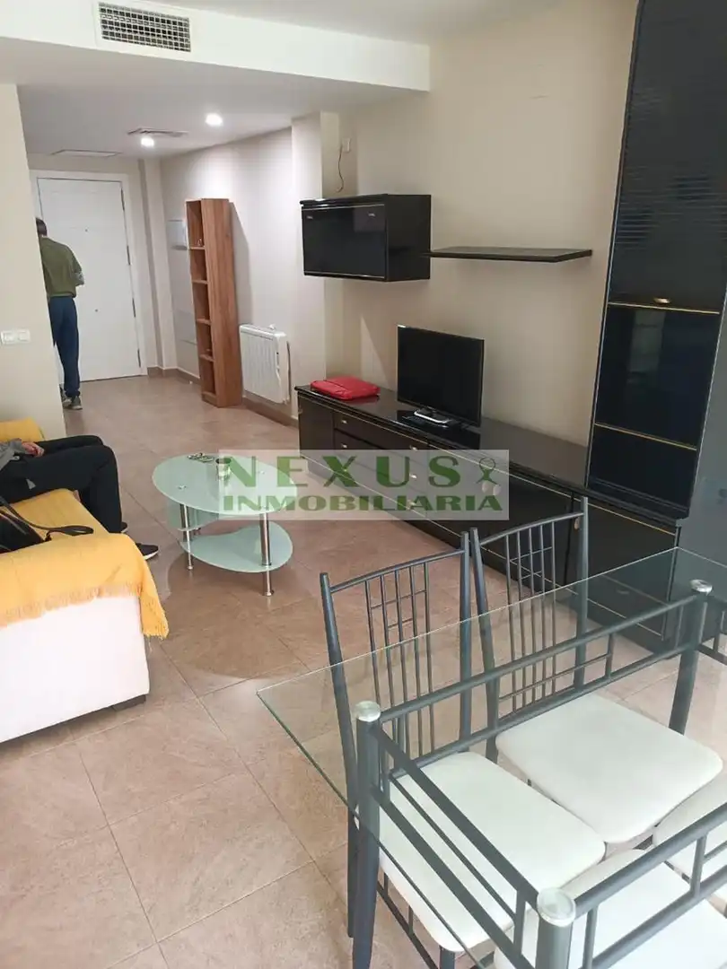 Apartament amb ascensor de lloguer a Centro, imagen 2