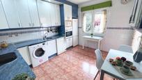 Kitchen of Single-family semi-detached for sale in Illescas  with Air Conditioner, Heating and Private garden