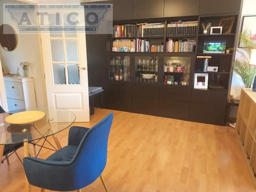 Sala d'estar de Pis en venda en Sevilla amb Aire condicionat