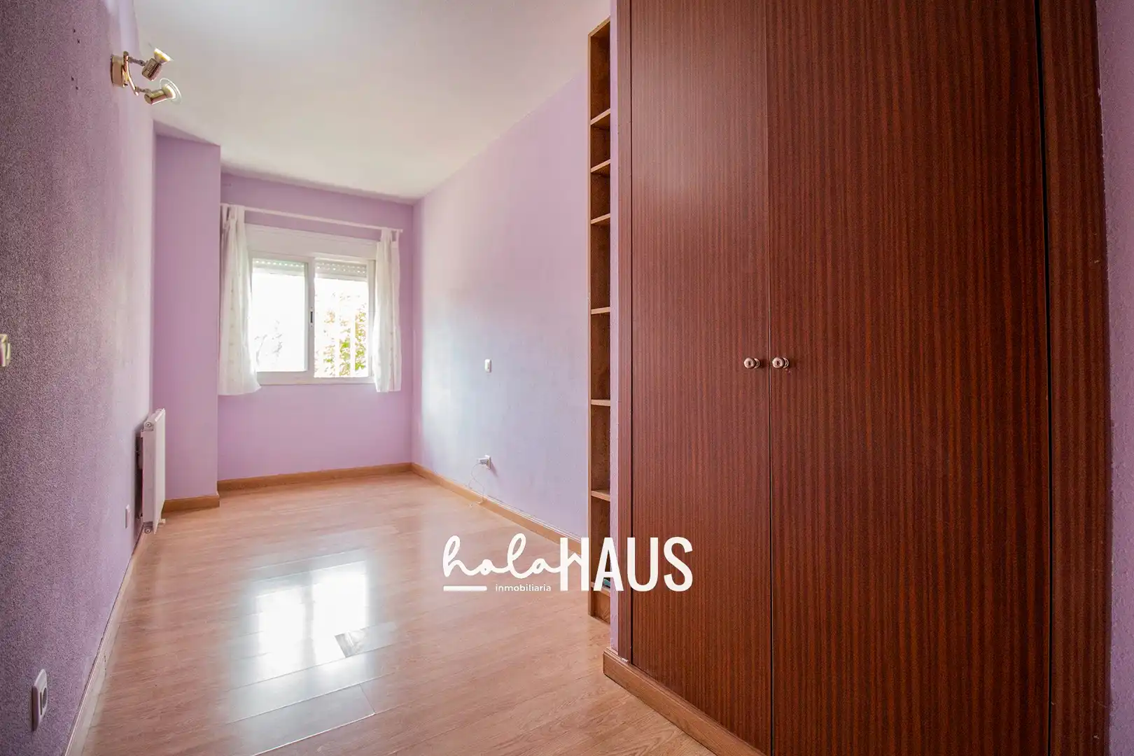 Flat for sale in Madrid  with Air Conditioner, Heating and Storage room