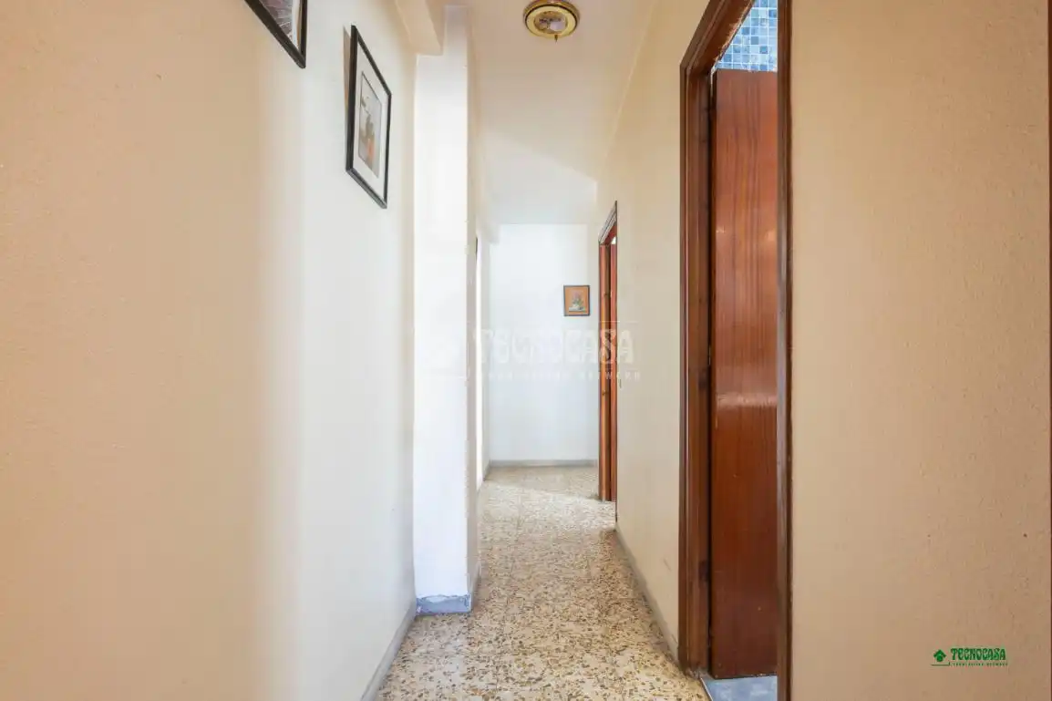 Flat for sale in Albox  with Air Conditioner and Balcony