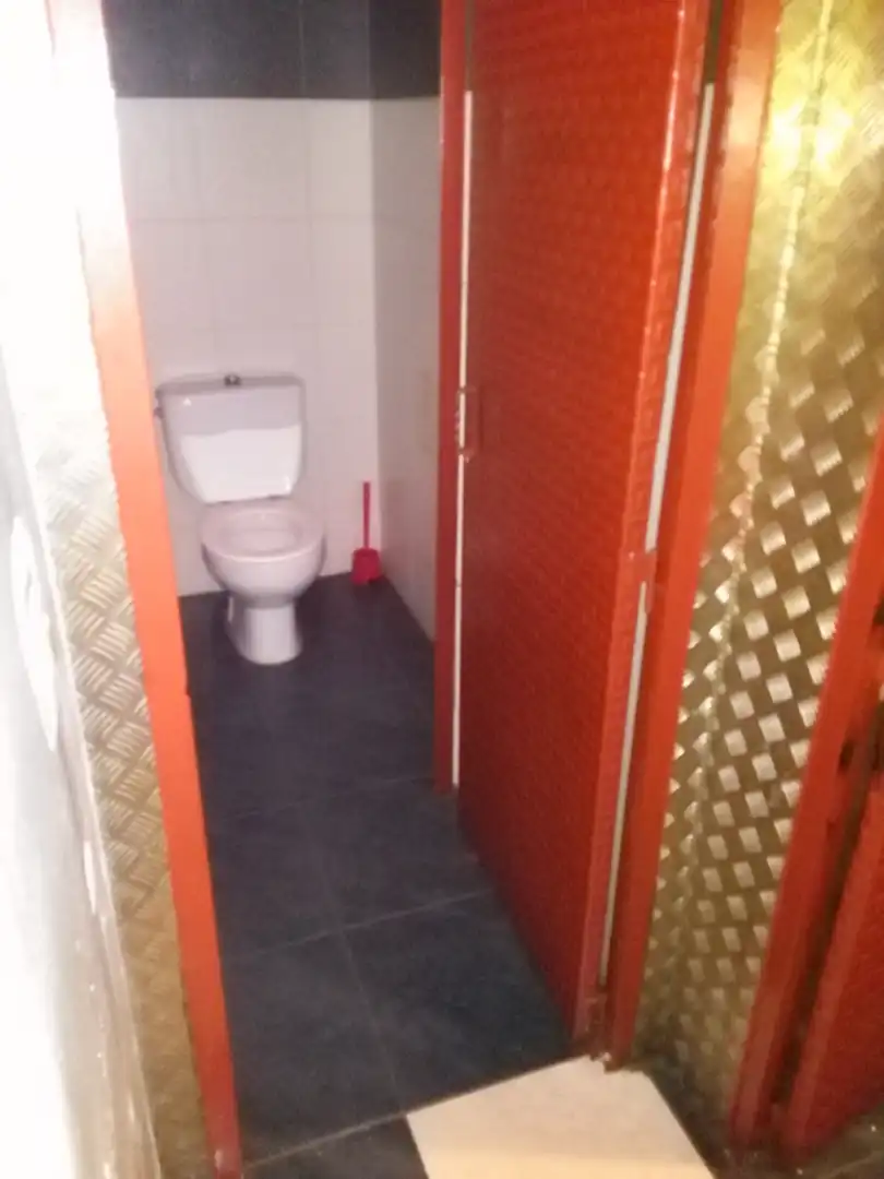 Local comercial en venta en Calle de Salvador Dalí 7, imagen 11