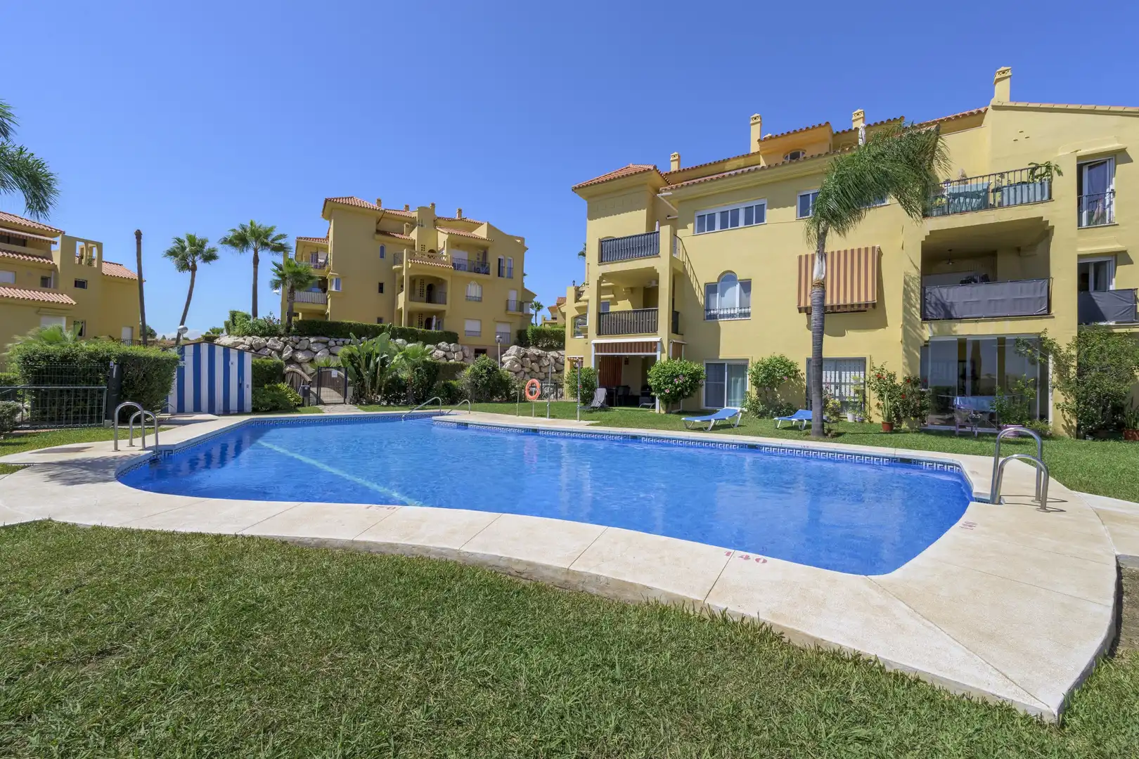 Mini appartamento con piscina in vendita a Riviera del Sol