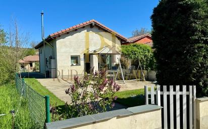 Außenansicht von Haus oder Chalet zum verkauf in Valdefresno