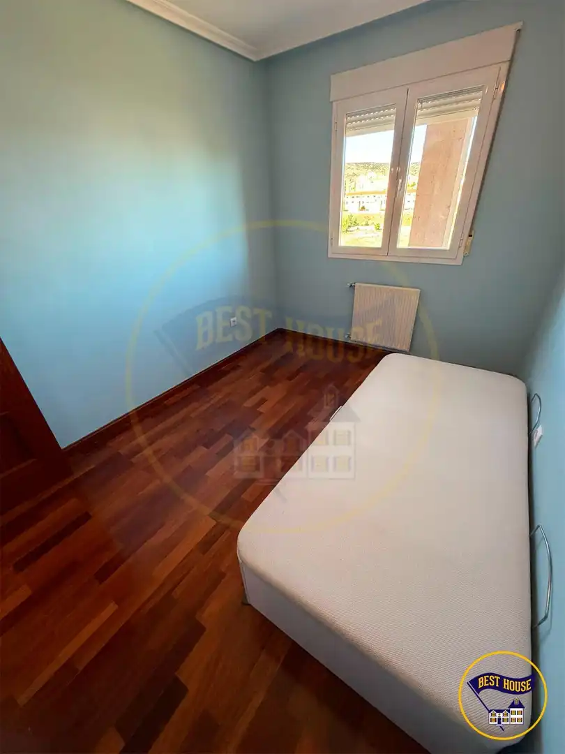 Habitación de Piso en venta en Cuenca con Calefacción y Trastero