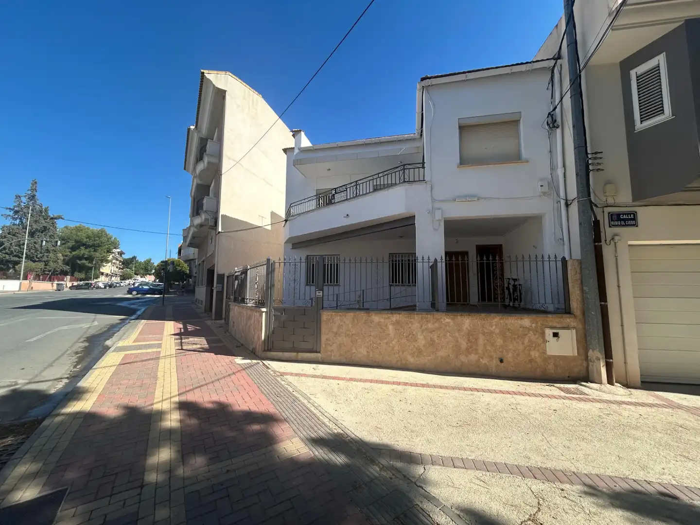 Haus mit Terrasse zum Verkauf in Avenida Luis de los Reyes