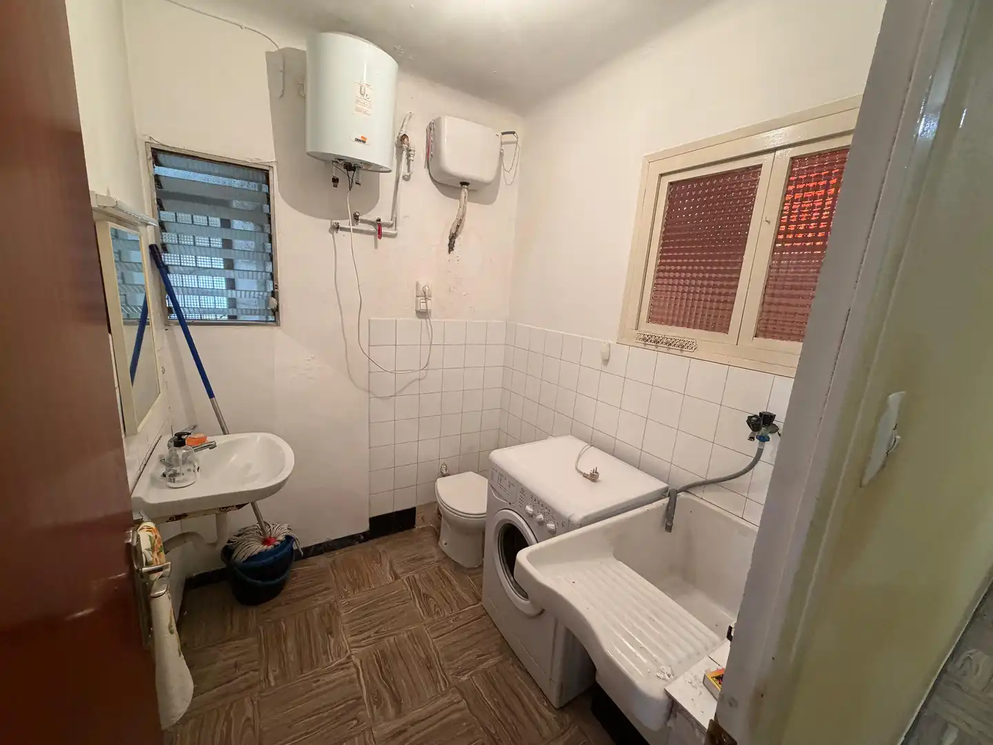 Badezimmer von Wohnung zum Verkauf in Cervera mit Heizung, Abstellraum und Möbliert