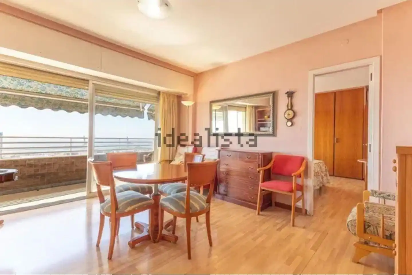 Comedor de Piso en venta en Alicante / Alacant con Calefacción y Terraza